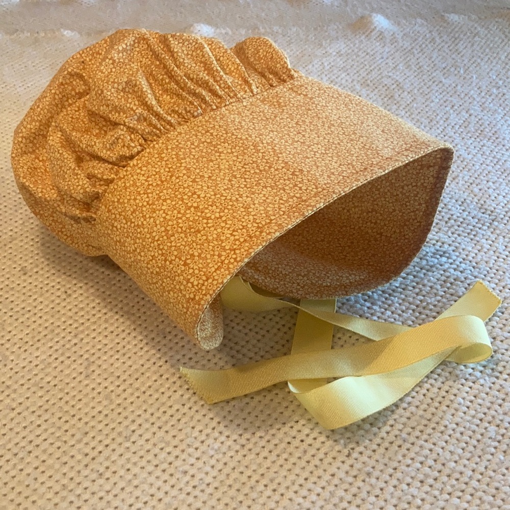 Amish Bonnet